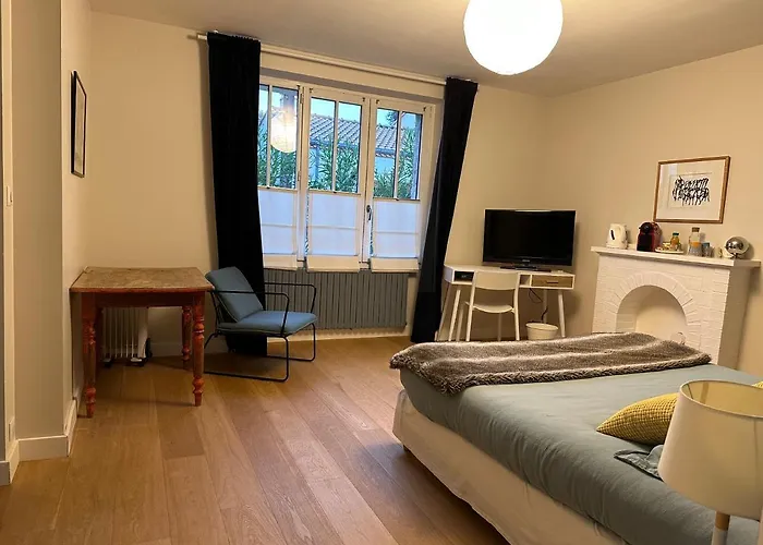 La Pierre Percee - Acces Digicode Bed & Breakfast Vertou